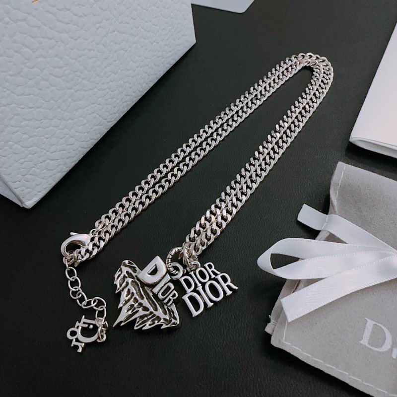 Dior Necklace 05lyr334 (3)